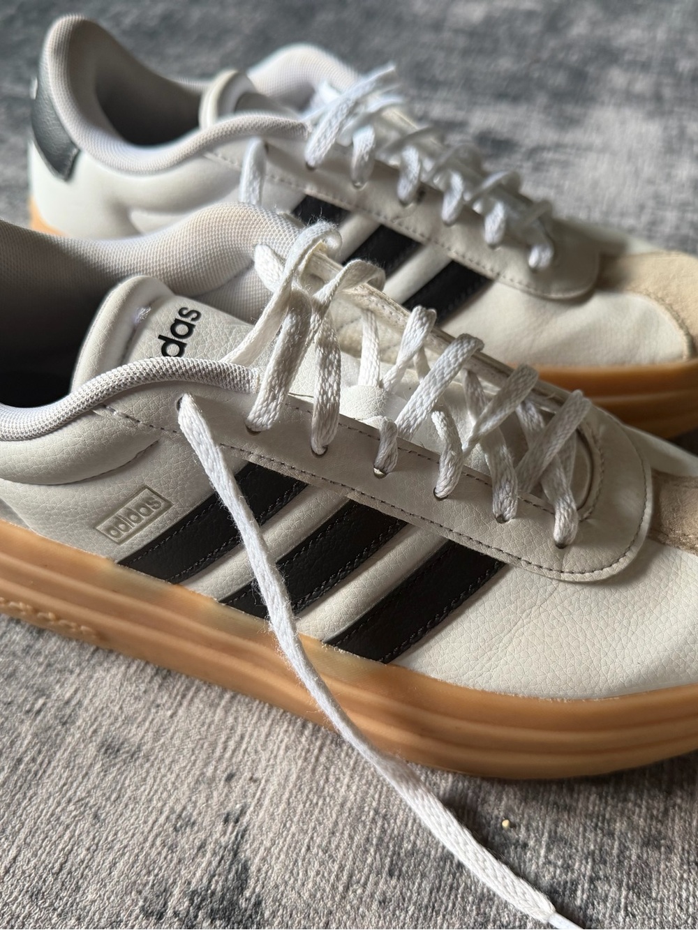 adidas White Sneakers with Black Stripes and Gum Sole